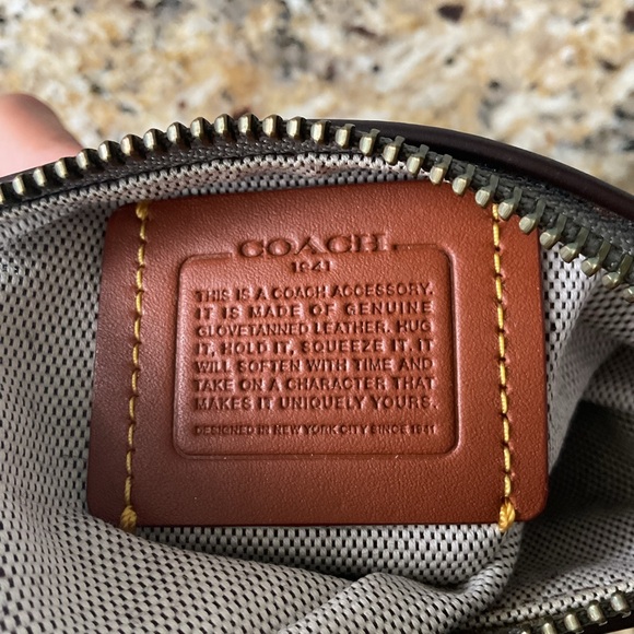 Coach 1941 Pouch with Western Rivets - Picture 5 of 9